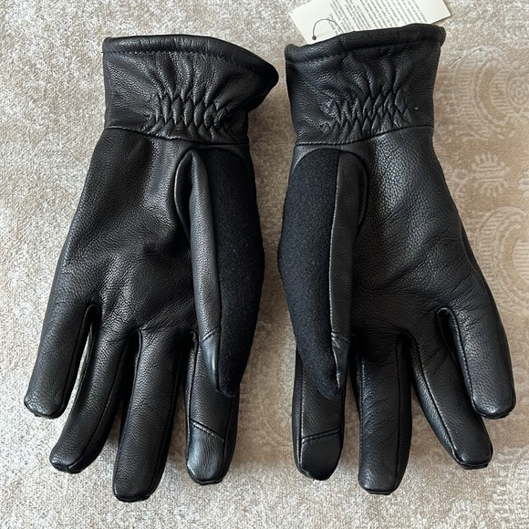 Brand New UGG Mens Wool & Genuine Leather Touchscreen Tech Gloves Faux Fur Lined - Picture 5 of 13